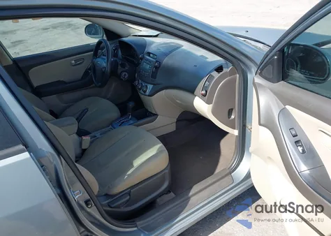 2010 Hyundai Elantra Gls from USA, damaged, VIN KMHDU4AD7AU038894